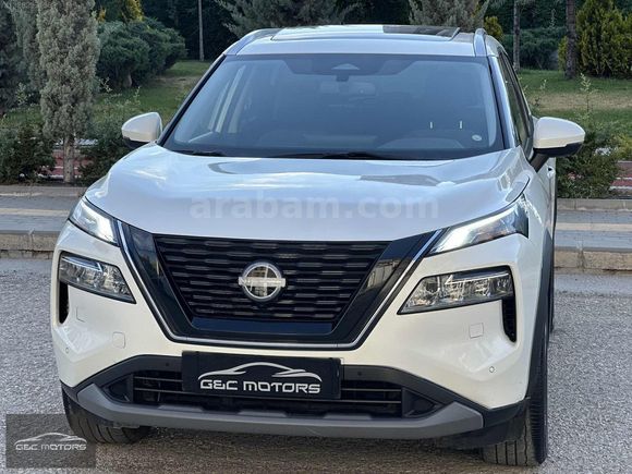 -- NISSAN X-TRAIL 1.5 e-FORCE SKYPACK 4X4 40.500KM HATASIZ