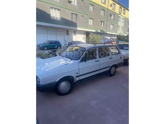 ALTÜRK OTOMOTİV den  Renault R 12 Toros 1996 Model Manisa