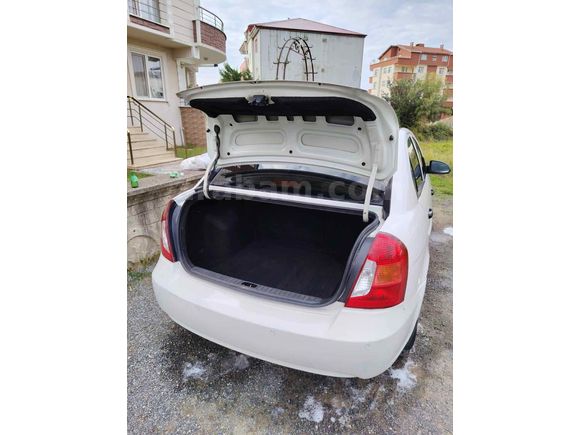 Sahibinden Hyundai Accent Era 1.5 CRDi Mode 2012 Model 