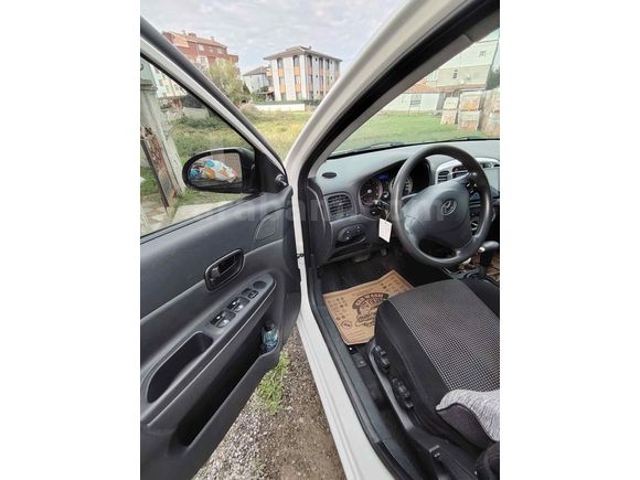 Sahibinden Hyundai Accent Era 1.5 CRDi Mode 2012 Model 