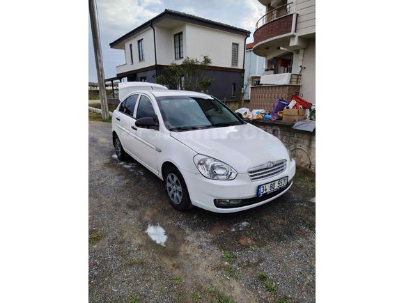 Sahibinden Hyundai Accent Era 1.5 CRDi Mode 2012 Model 