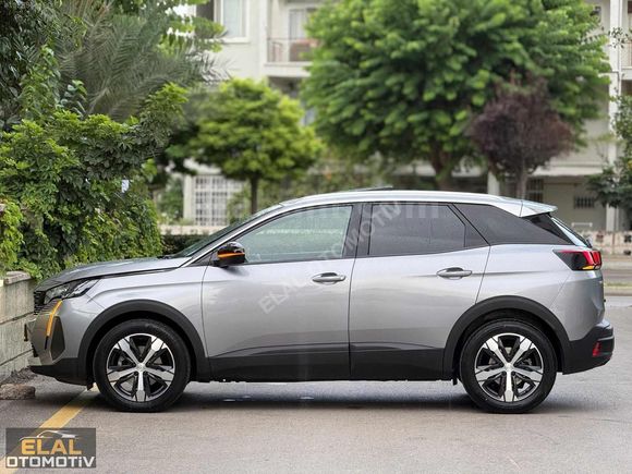 2023 MODEL HATASIZ BOYASIZ 3008 28 BİN KM