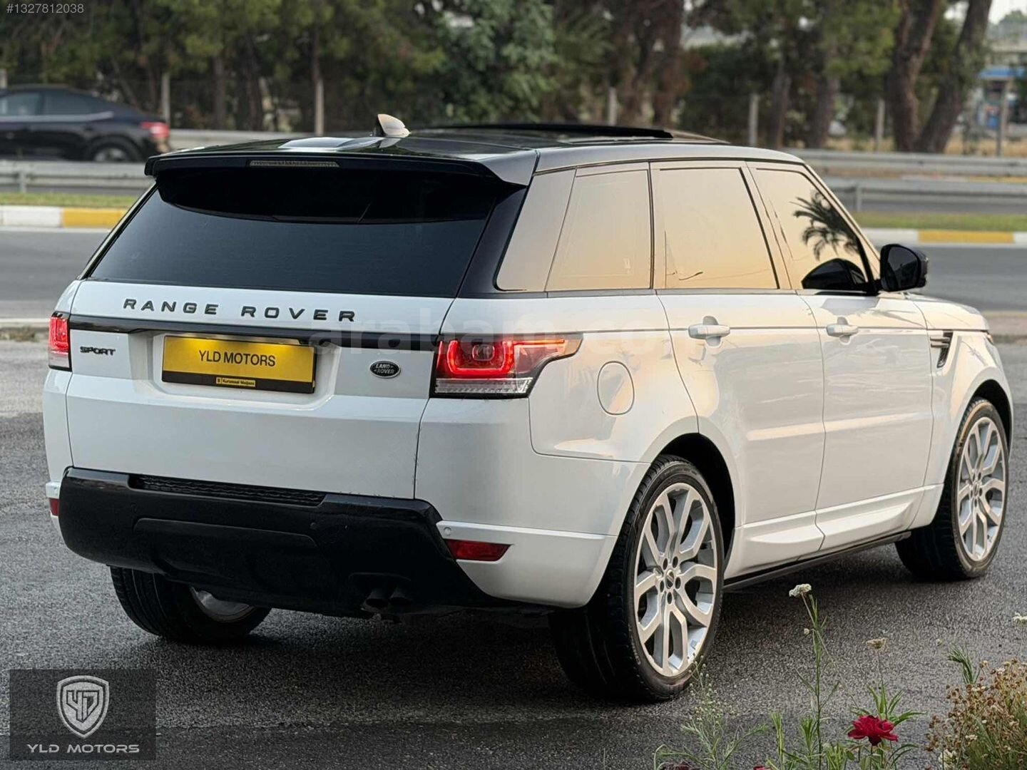 Galeriden Land Rover Range Sport 2.0 SD4 HSE 2017 Model Antalya 169.000 km Beyaz 5