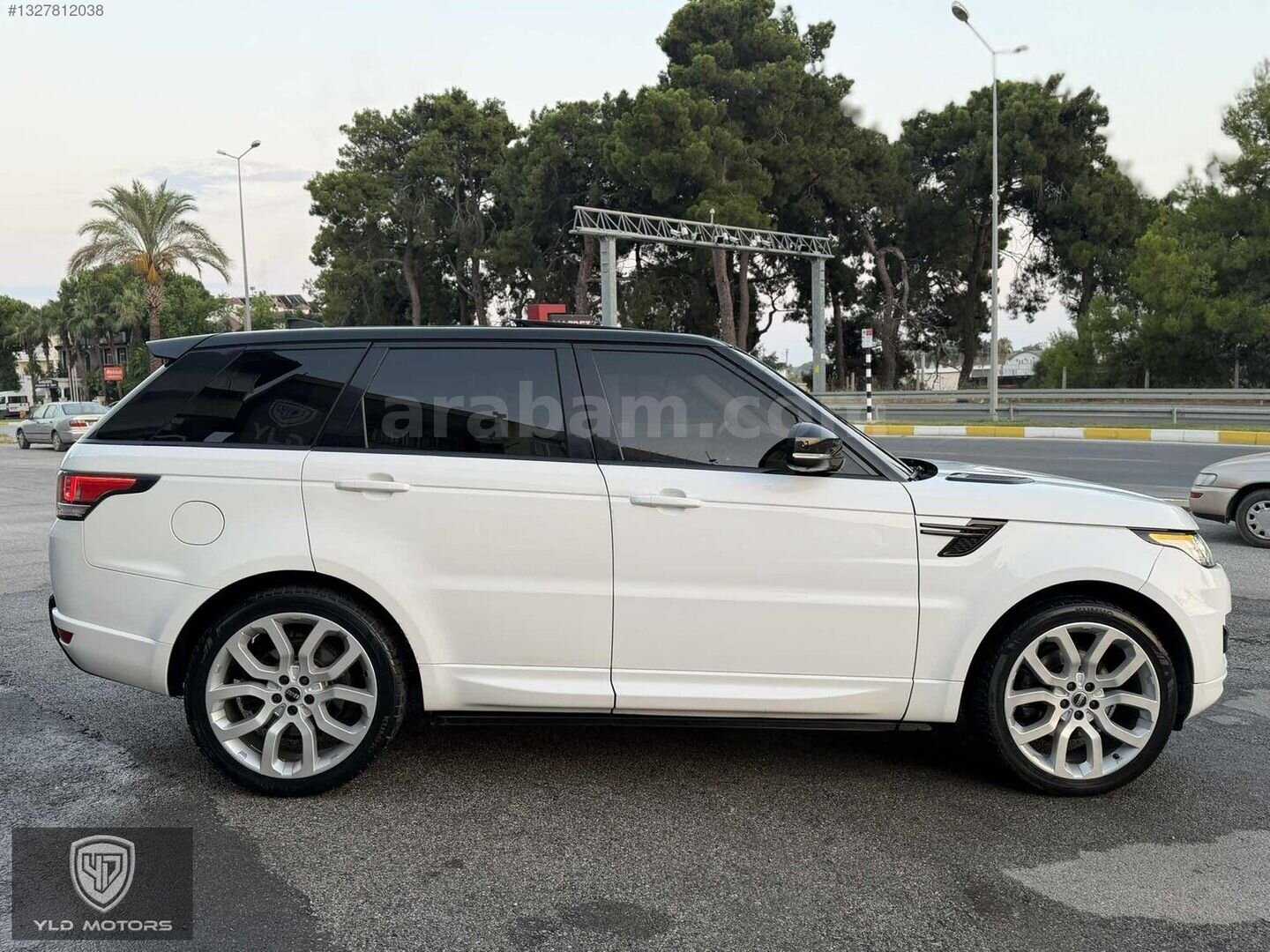 Galeriden Land Rover Range Sport 2.0 SD4 HSE 2017 Model Antalya 169.000 km Beyaz 4