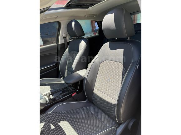 Sahibinden Kia XCeed 1.5 T-GDI Elegance 2025 Model