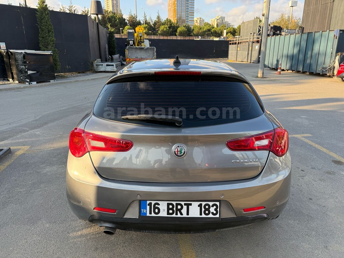Sahibinden Alfa Romeo Giulietta 1.6 JTD Progression 2018 Model İstanbul 182.000 km Gri 4