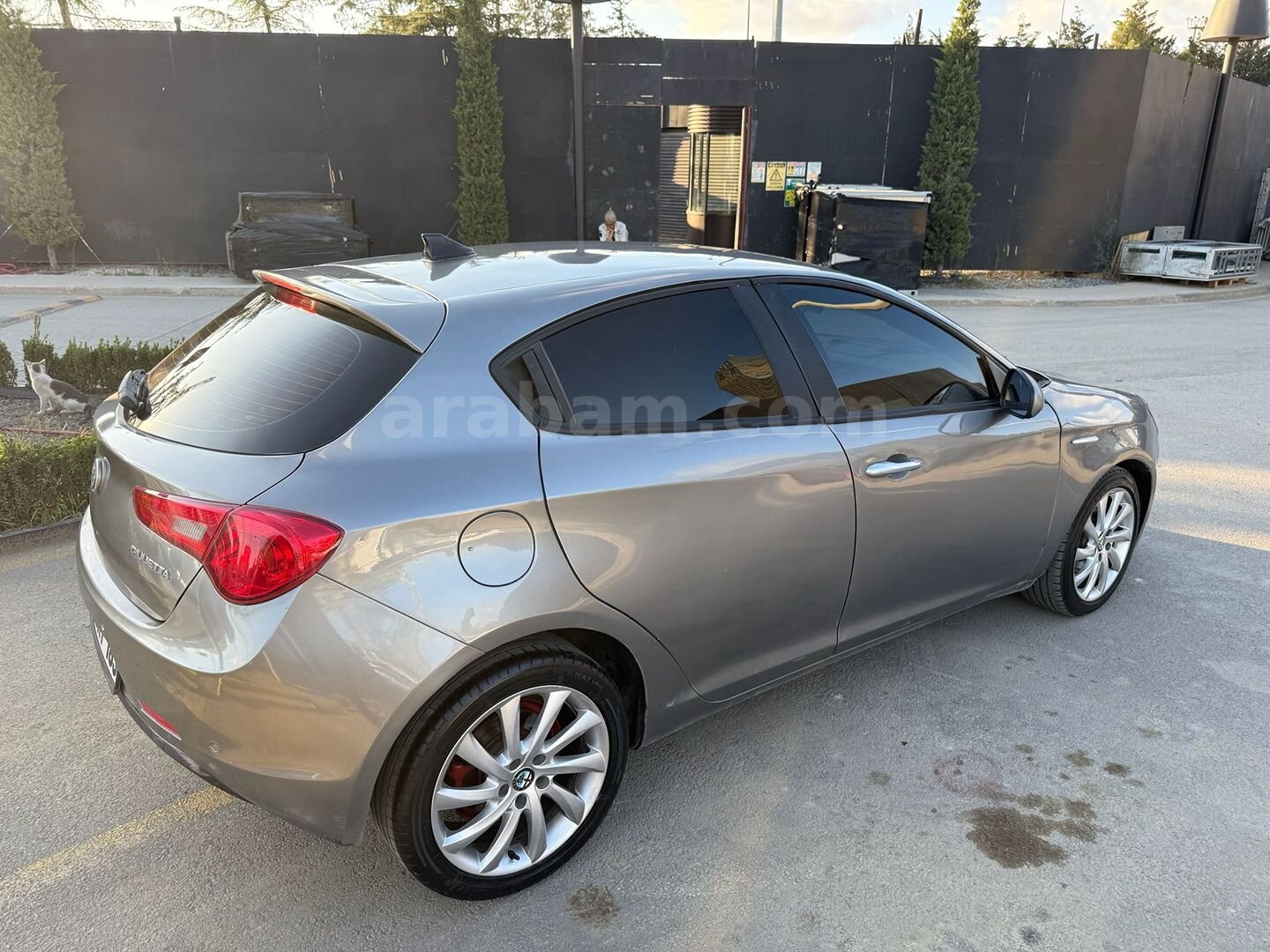 Sahibinden Alfa Romeo Giulietta 1.6 JTD Progression 2018 Model İstanbul 182.000 km Gri 3