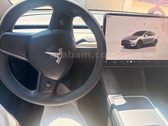 Sahibinden Tesla Model Y Standart (Legacy) 2025 Model 