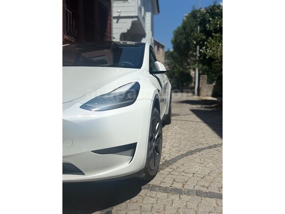 Sahibinden Tesla Model Y Standart (Legacy) 2025 Model 