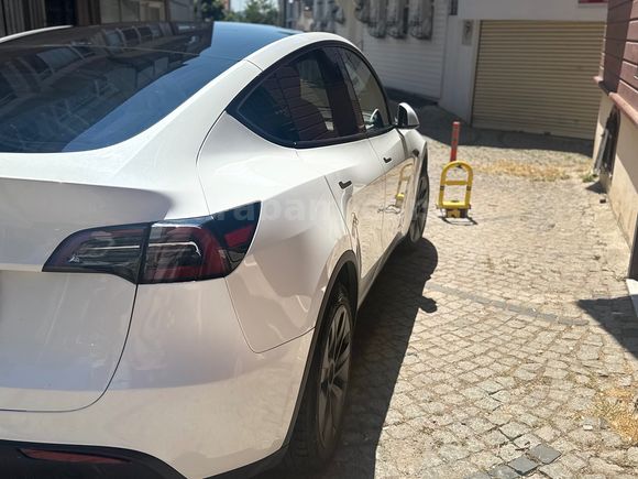 Sahibinden Tesla Model Y Standart (Legacy) 2025 Model 