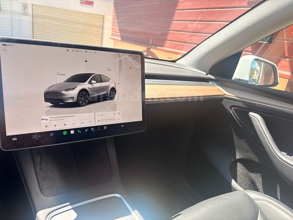 Sahibinden Tesla Model Y Standart (Legacy) 2025 Model 