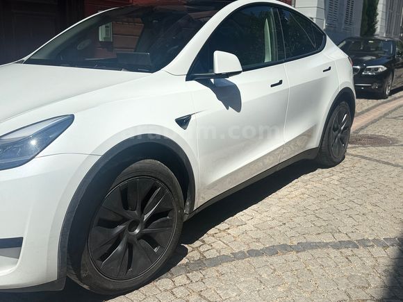 Sahibinden Tesla Model Y Standart (Legacy) 2025 Model 