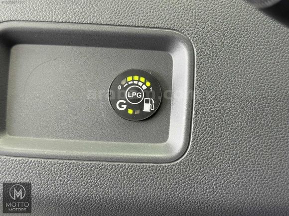 MOTTO MOTORS-Duster 1.6 Sce Eco-G Comfort 4x2