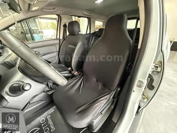 MOTTO MOTORS-Duster 1.6 Sce Eco-G Comfort 4x2