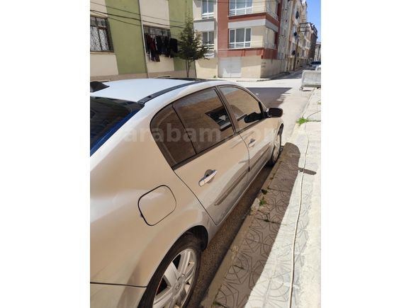 Sahibinden Renault Megane 1.6 Dynamique 2003 Model