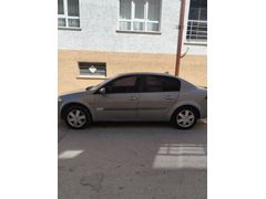 Sahibinden Renault Megane 1.6 Dynamique 2003 Model