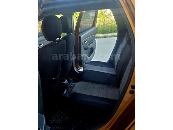EMSALSİZ TEMİZLİKTE DACIA DUSTER