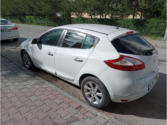 Sahibinden Renault Megane 1.6 Touch 2013 Model