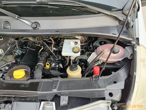 2015 RENAULT MASTER ÇİFT TEKER 17M3 YÜKSEK TAVAN HATASIZ KAMYON