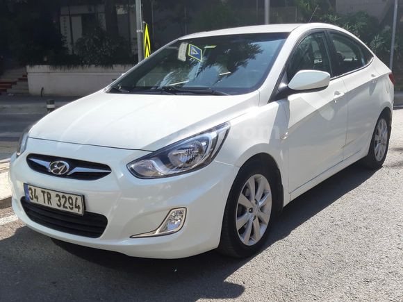 Sahibinden Hyundai Accent Blue 1.6 CRDI Mode Plus - 110.000 km