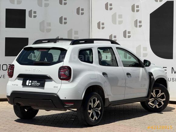 2023 DUSTER ESSENTİAL HATASIZ-BOYASIZ-4X4-39.500KM