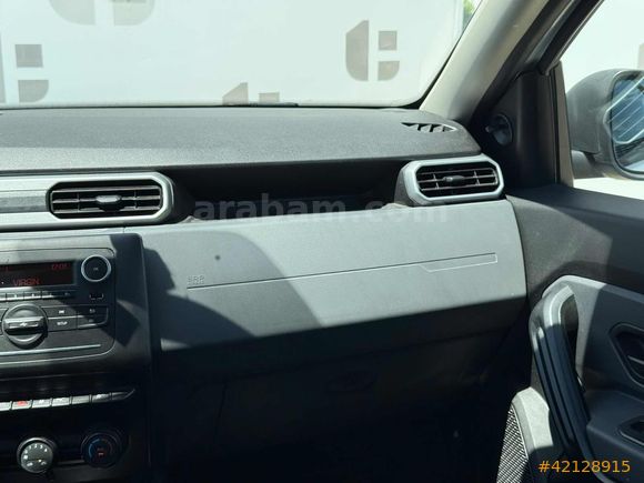 2023 DUSTER ESSENTİAL HATASIZ-BOYASIZ-4X4-39.500KM