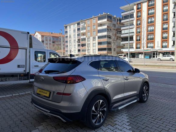 2018 TUCSON 1.6CRDI 4x4 HATASIZ AYARINDA 95 BİN KM.