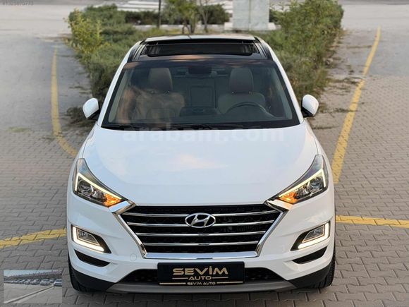 /SEVİM AUTO'DAN/2019 HYUNDAİ TUCSON 1.6 CRDİ 4X2 ELİTE 90'BİN'DE