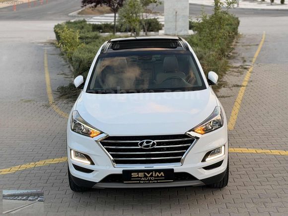 /SEVİM AUTO'DAN/2019 HYUNDAİ TUCSON 1.6 CRDİ 4X2 ELİTE 90'BİN'DE