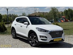 HATASIZ BOYASIZ TRAMERSİZ 4x4 ELİT CAM TAVAN FULL 124KM