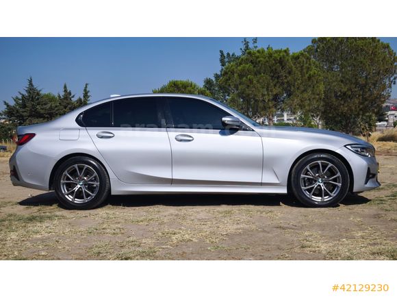 BMW 320i FİRST EDİTİON SPORTLİNE - ORİJİNAL -