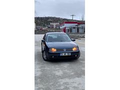 2002 MODEL WV GOLF 1.6 DEĞİŞENSİZ OTOMATİK