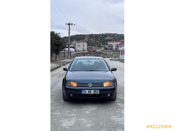 2002 MODEL WV GOLF 1.6 DEĞİŞENSİZ OTOMATİK