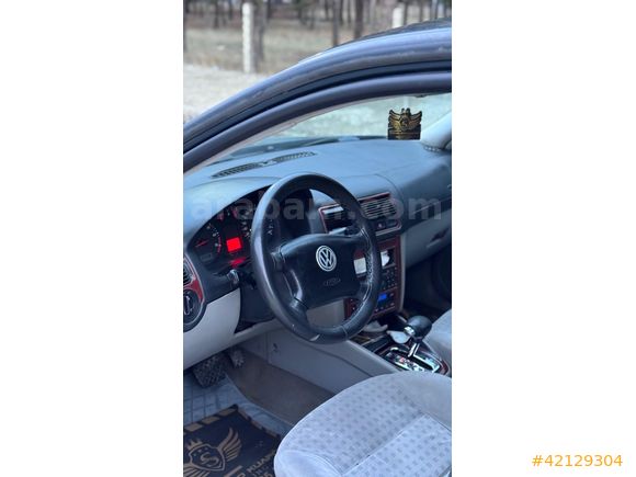 2002 MODEL WV GOLF 1.6 DEĞİŞENSİZ OTOMATİK