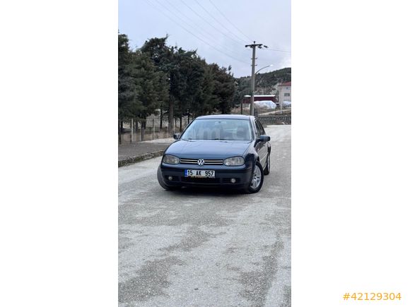 2002 MODEL WV GOLF 1.6 DEĞİŞENSİZ OTOMATİK