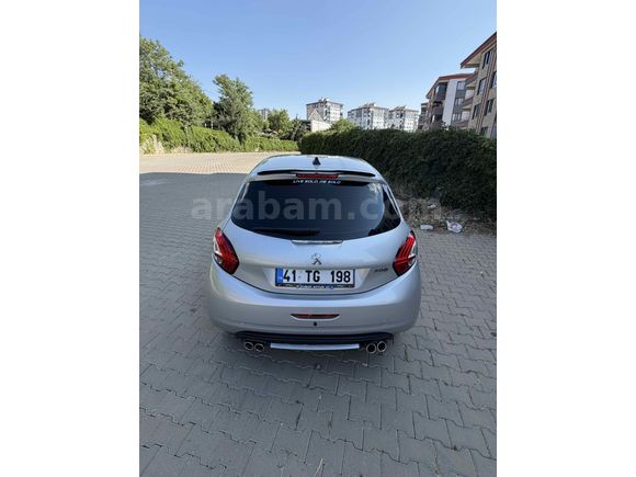 Sahibinden Peugeot 208 1.2 VTi Access 2012 Model 