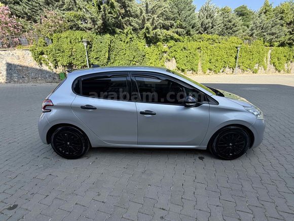 Sahibinden Peugeot 208 1.2 VTi Access 2012 Model 