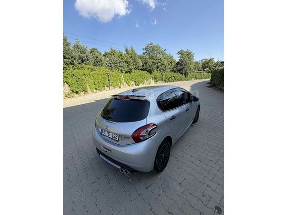 Sahibinden Peugeot 208 1.2 VTi Access 2012 Model 