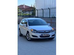 2013 OPEL ASTRA 1.6 ESENTİA KONFORT 3 PARÇA BOYALI DEĞİŞENSİZ