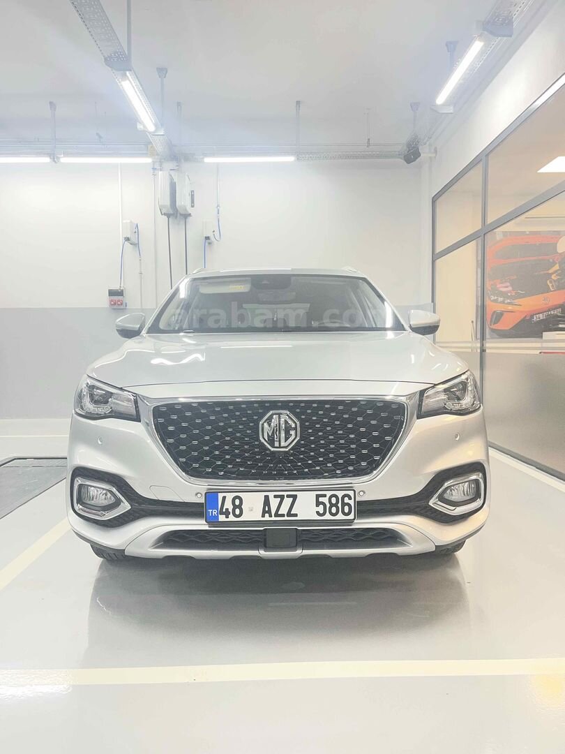 Sahibinden MG HS 1.5 T-GDI Comfort 2023 Model Muğla 18.000 km Gri (Gümüş) 2