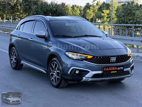 KARDEM AUTO/DAN 2023 EGEA CROSS 1.5 HİBRİT LOUNGE PLUS