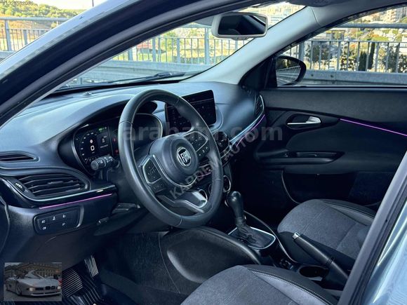 KARDEM AUTO/DAN 2023 EGEA CROSS 1.5 HİBRİT LOUNGE PLUS