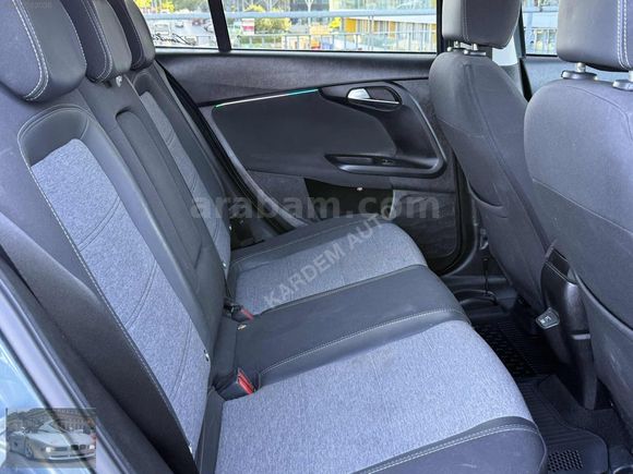 KARDEM AUTO/DAN 2023 EGEA CROSS 1.5 HİBRİT LOUNGE PLUS