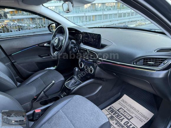 KARDEM AUTO/DAN 2023 EGEA CROSS 1.5 HİBRİT LOUNGE PLUS