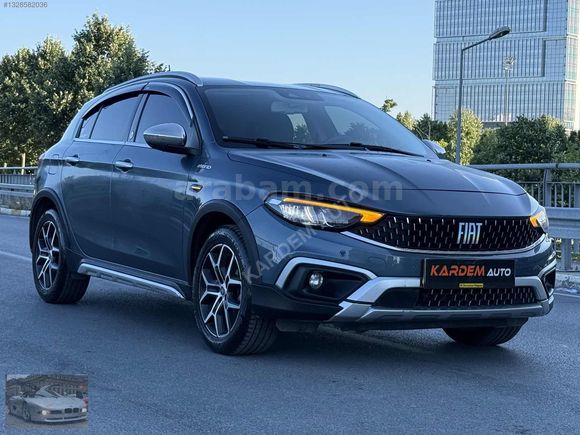 KARDEM AUTO/DAN 2023 EGEA CROSS 1.5 HİBRİT LOUNGE PLUS