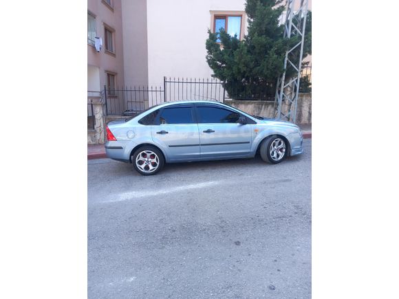Sahibinden Ford Focus 1.6 TDCi Trend 2006 Model