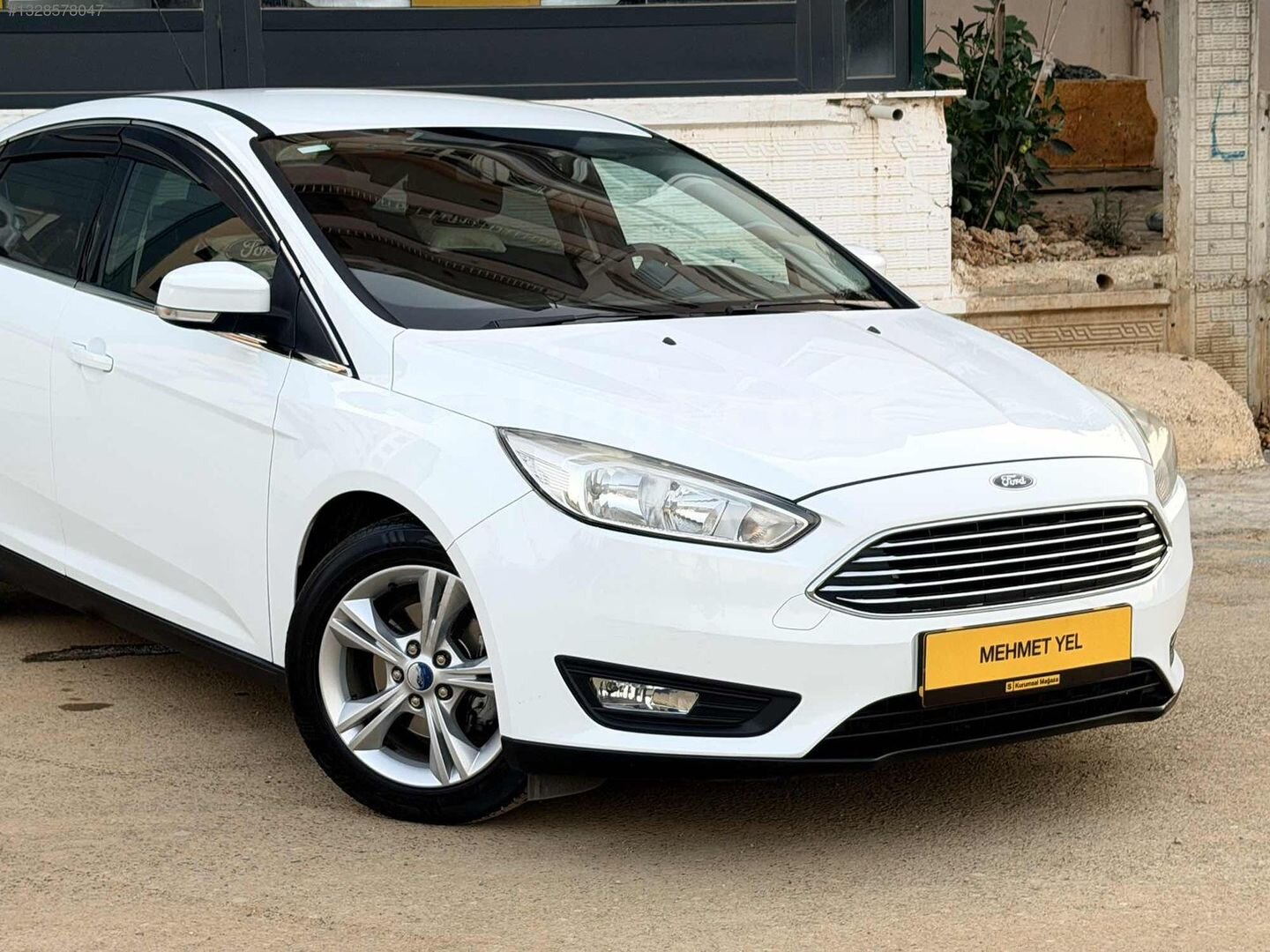 Galeriden Ford Focus 1.5 TDCi Style 2016 Model Antalya 144.950 km Beyaz 2