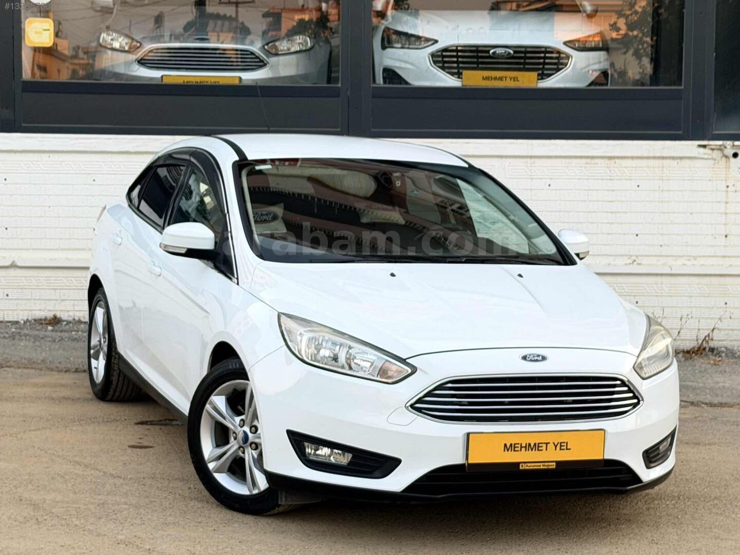 Galeriden Ford Focus 1.5 TDCi Style 2016 Model Antalya 144.950 km Beyaz 1