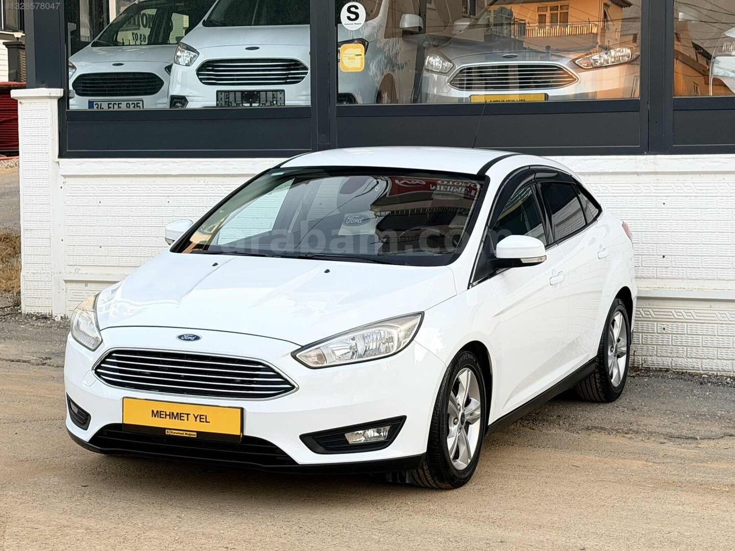 Galeriden Ford Focus 1.5 TDCi Style 2016 Model Antalya 144.950 km Beyaz 5