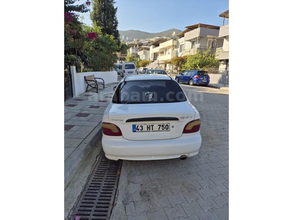 Sahibinden Hyundai Accent 1.3 LS 1998 Model